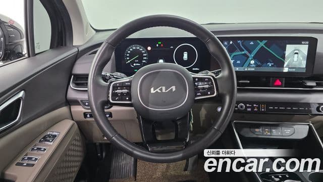 Kia Carnival 2024 — ფოტო 13/20