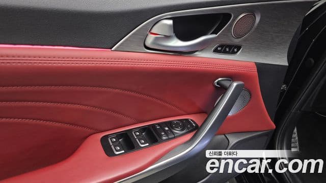 Kia Stinger 2020 — Фото 20/20