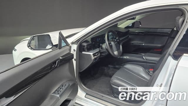 Hyundai Grandeur 2023 — ფოტო 10/20