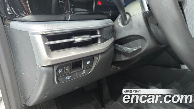 Hyundai Grandeur 2023 — ფოტო 14/20