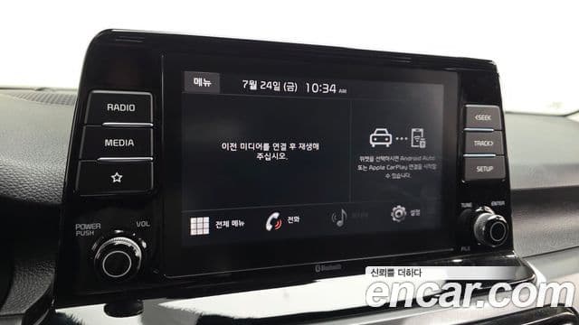 Kia Seltos 2022 — ფოტო 14/20