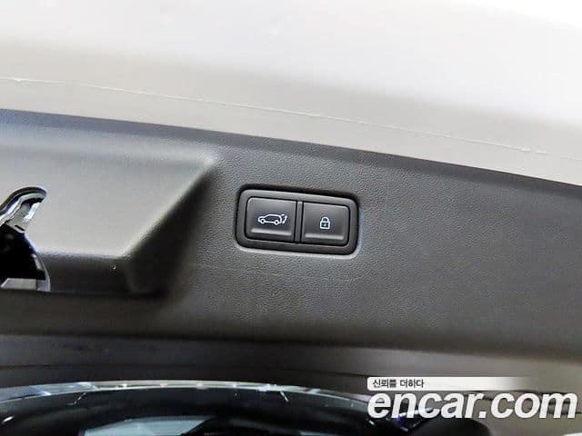 Hyundai Santa Fe 2024 — Şəkil 15/20
