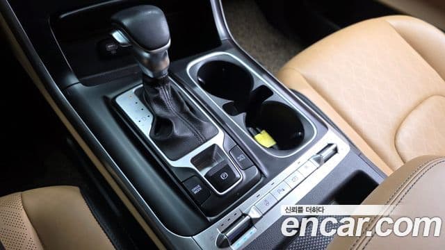Kia Carnival 2021 — Şəkil 9/20