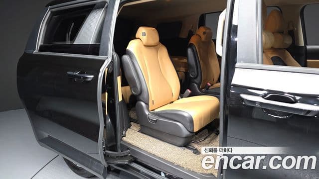 Kia Carnival 2021 — Şəkil 12/20