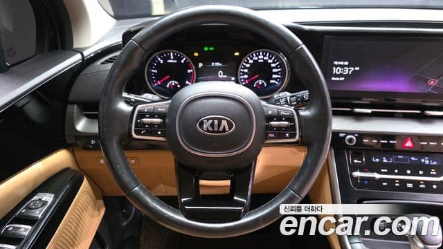 Kia Carnival 2021 — Şəkil 13/20