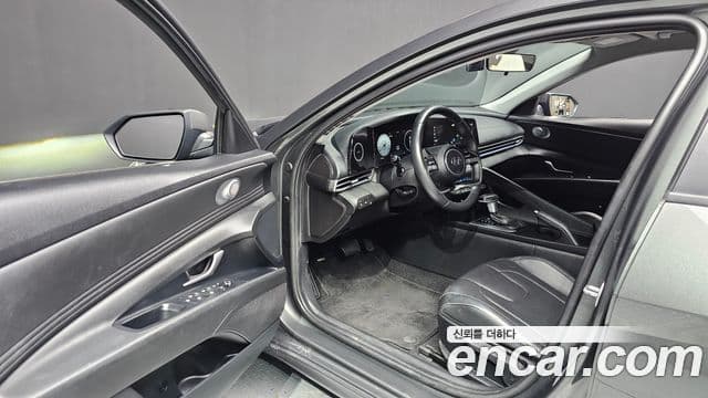 Hyundai Avante 2022 — Şəkil 10/20