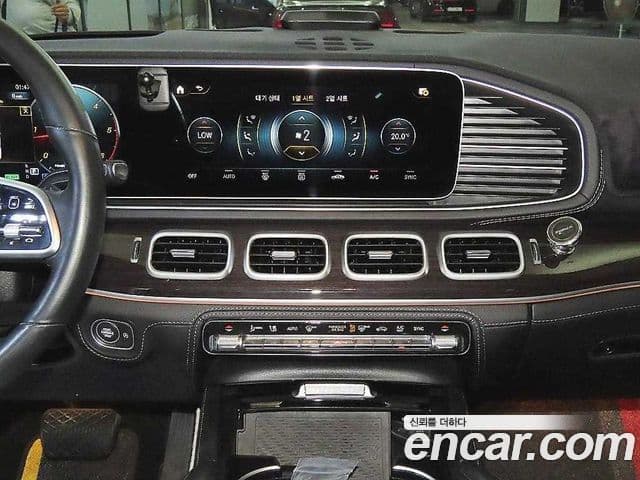 Mercedes-Benz GLE-Class 2023 — Şəkil 11/20