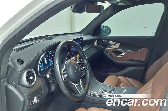 Mercedes-Benz GLC-Class 2022 — Şəkil 13/19