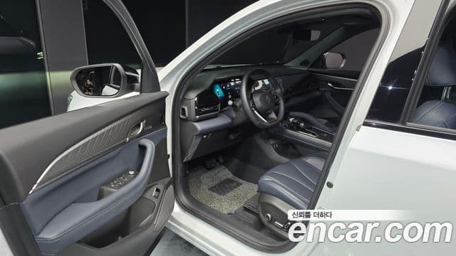 Renault Samsung Grand Koleos 2025 — Фото 10/20