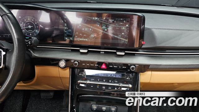 Kia Carnival 2021 — Şəkil 14/20