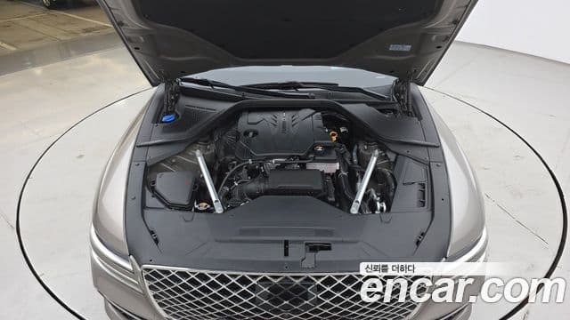 Genesis Electrified G80 2021 — фото 6 из 20