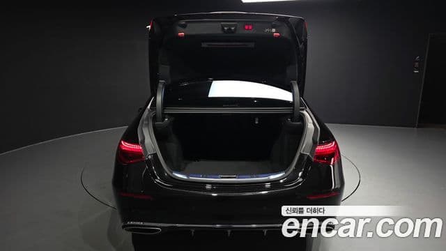 Mercedes-Benz S-Class 2024 — ფოტო 20/20