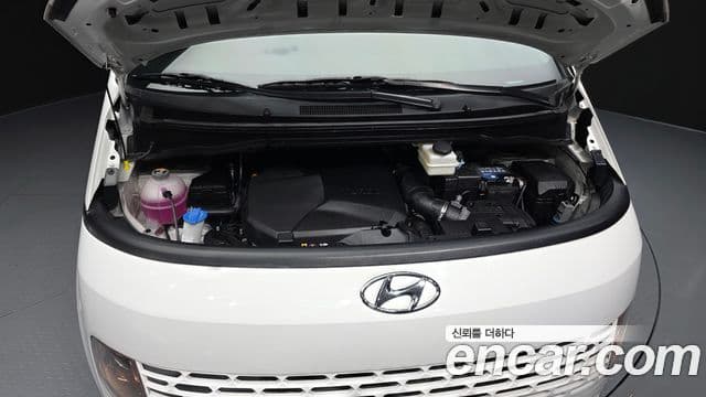 Hyundai Staria 2023 — фото 6 из 20