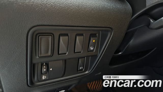 Renault Samsung QM6 2022 — Фото 18/20
