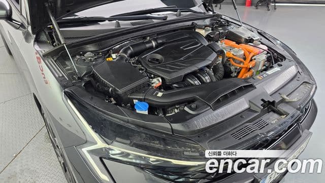 Kia K5 2025 — ფოტო 6/20
