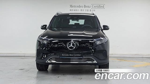 Mercedes-Benz EQB 2025 — ფოტო 16/20