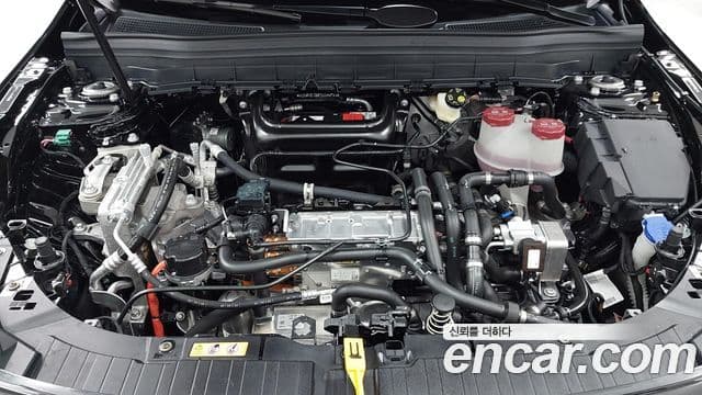 Mercedes-Benz EQB 2025 — ფოტო 12/20
