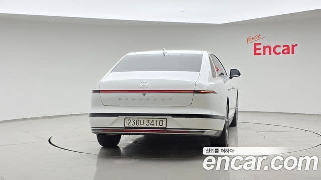 Hyundai Grandeur 2023 — Şəkil 4/20