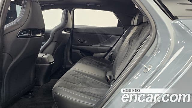 Hyundai The New Avante Hybrid 2022 — Şəkil 27/32