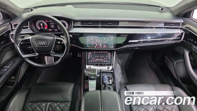 Audi A8 2021 — ფოტო 7/20