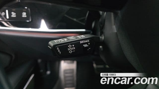 Audi S8 2021 — Photo 11/38