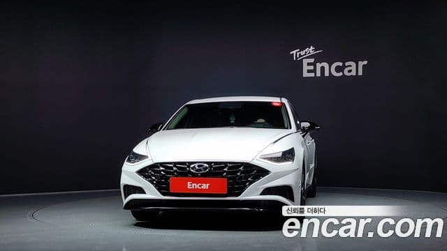 Hyundai Sonata 2021 — Фото 3/20
