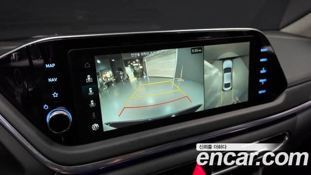 Hyundai Sonata 2022 — ფოტო 14/20