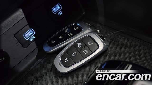 Hyundai Sonata Hybrid 2022 — Şəkil 7/31