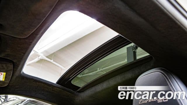 Porsche 911 2025 — Photo 15/20