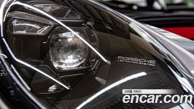 Porsche 911 2025 — Photo 14/20