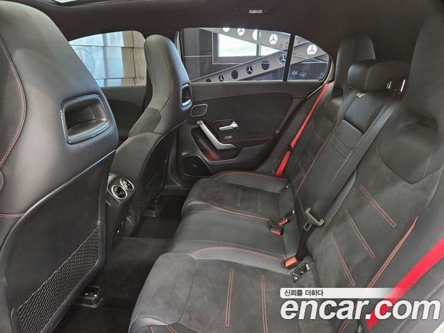 Mercedes-Benz A-Class 2025 — ფოტო 12/16