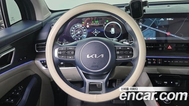 Kia Sportage 2023 — Фото 13/20