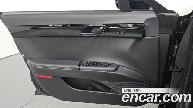 Hyundai Grandeur Hybrid 2025 — Photo 6/30