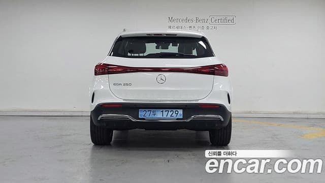 Mercedes-Benz EQA 2025 — ფოტო 18/20