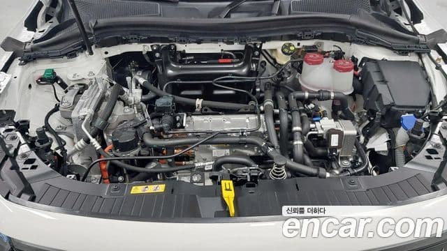 Mercedes-Benz EQA 2025 — ფოტო 13/20