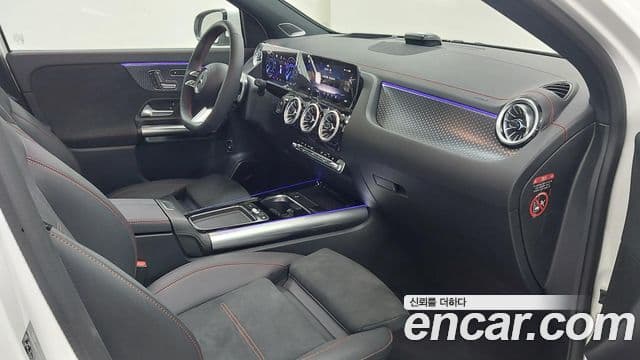 Mercedes-Benz EQA 2025 — ფოტო 4/20