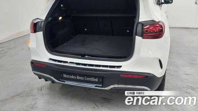Mercedes-Benz EQA 2025 — ფოტო 11/20