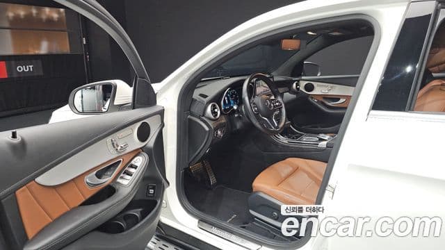 Mercedes-Benz GLC-Class 2023 — Фото 10/20