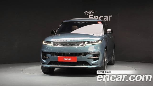Land Rover Range Rover Sport 2023 — Фото 3/20