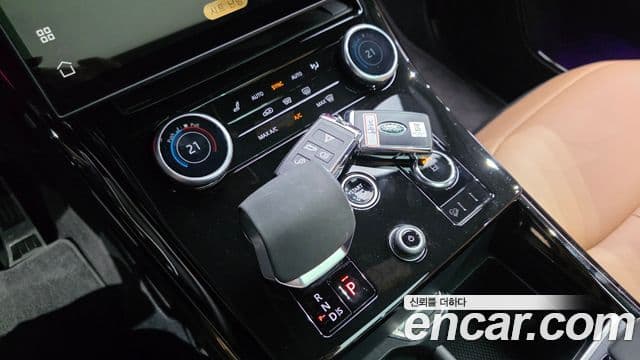 Land Rover Range Rover Sport 2023 — Фото 9/20