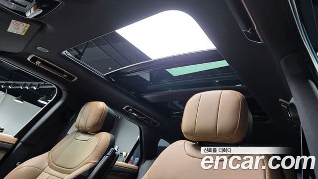 Land Rover Range Rover Sport 2023 — Фото 20/20
