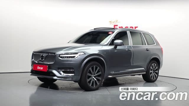 Volvo XC90 2020 — ფოტო 1/20