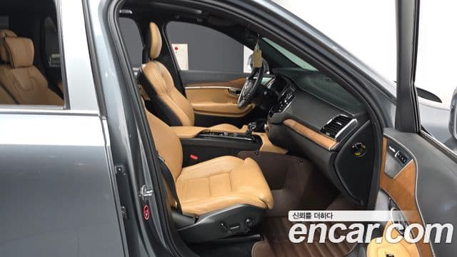 Volvo XC90 2020 — Şəkil 11/20