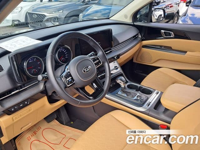 Kia Carnival 2020 — ფოტო 5/18