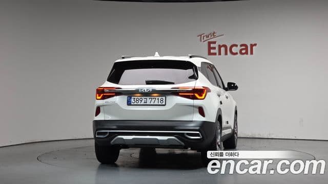 Kia Seltos 2022 — Şəkil 4/20