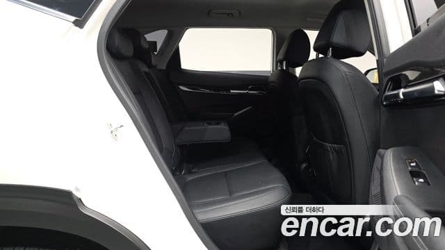 Kia Seltos 2022 — Şəkil 11/20