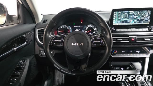 Kia Seltos 2022 — Şəkil 12/20