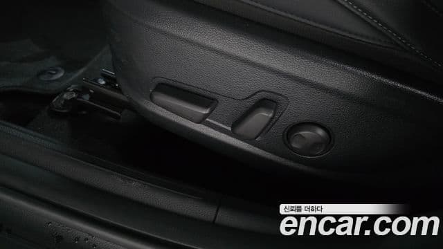 Kia Seltos 2022 — Şəkil 16/20