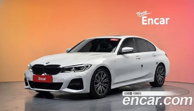 BMW 3 Series 2019 — ფოტო 1/20