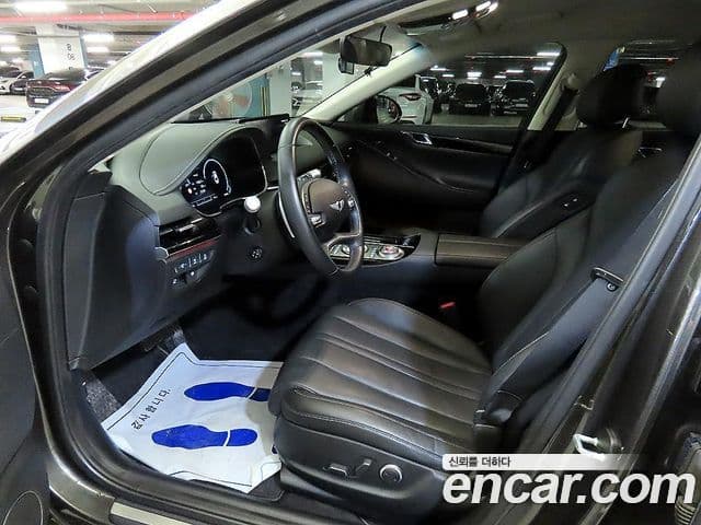 Genesis Electrified G80 2021 — ფოტო 19/20